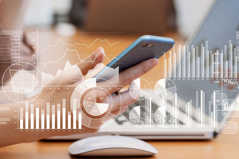 Mobile usage statistics showing growth in mobile responsive website traffic for local businesses.